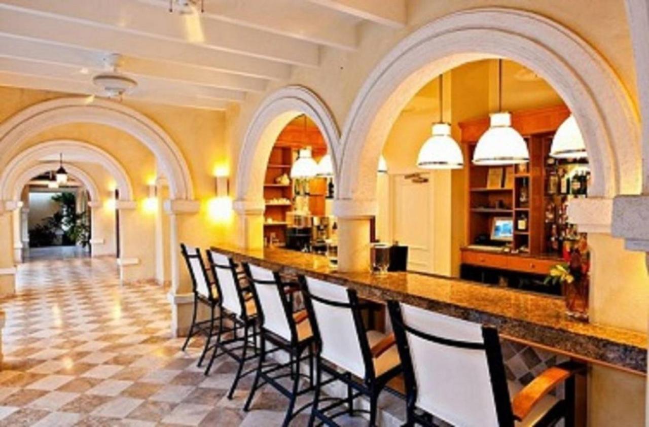 Villa Renaissance Unit 205 Grace Bay Beach מראה חיצוני תמונה